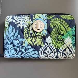 Vera Bradley Turnlock Wallet – Blue & Green Paisley Pattern